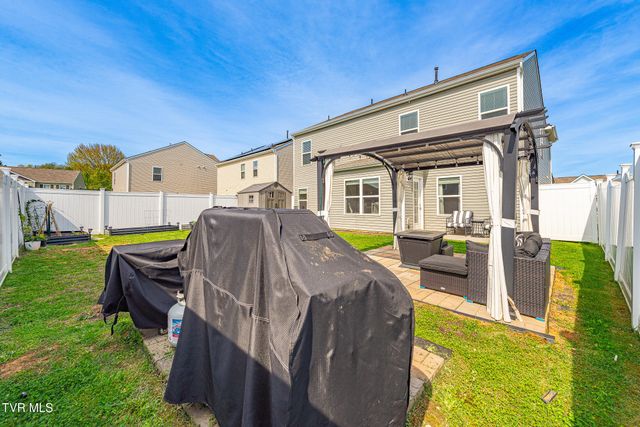 1244 Stamp Lodge Road, Kingsport, TN 37660