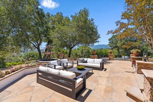 1142 Moore Road, Woodside, CA 94062