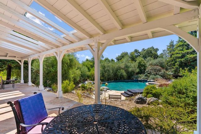 1142 Moore Road, Woodside, CA 94062