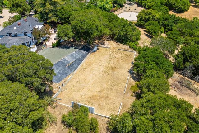 1142 Moore Road, Woodside, CA 94062