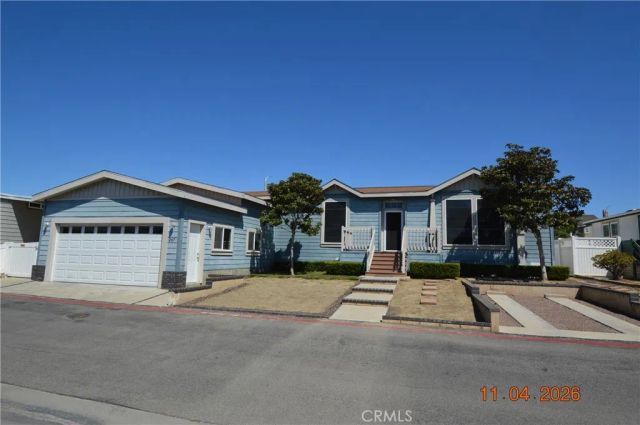 20701 Beach 267, Huntington Beach, CA 92648