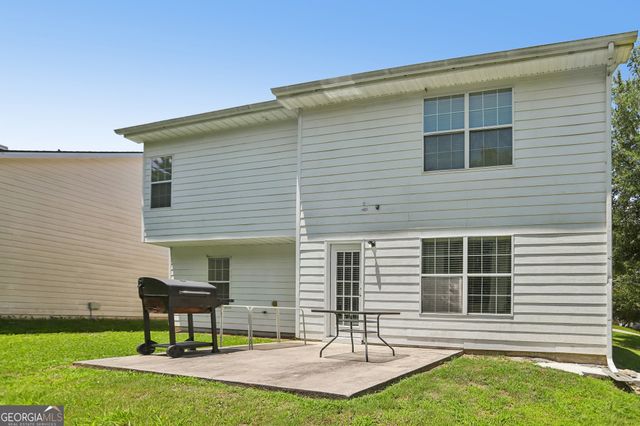 1586 Rice Square, Lithonia, GA 30058