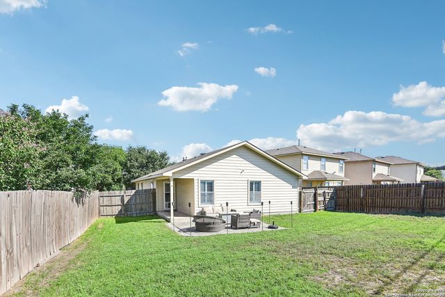 6438 Candleview Ct, San Antonio, TX 78244