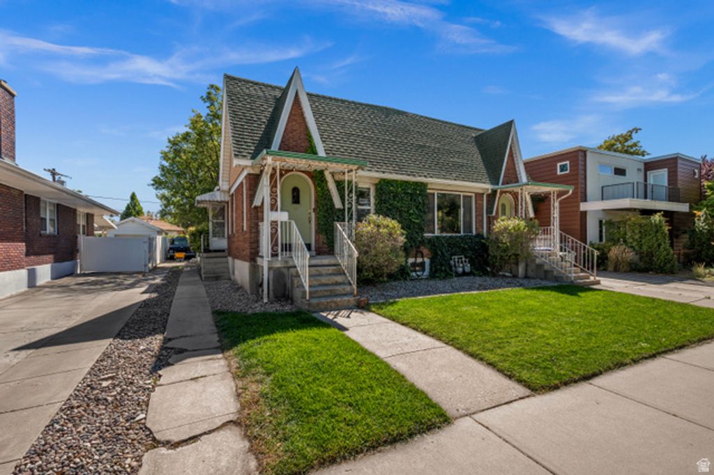 546 E CLEVELAND AVE, Salt Lake City, UT 84105 — photo 2