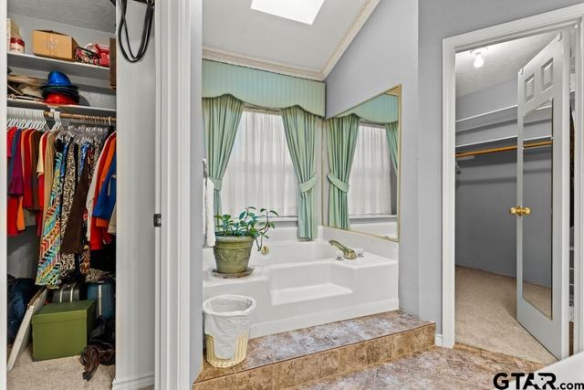 106 Cheyenne Street, Gilmer, TX 75644