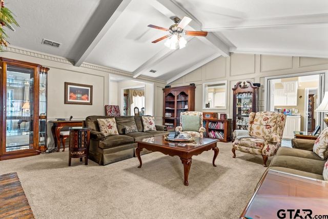 106 Cheyenne Street, Gilmer, TX 75644
