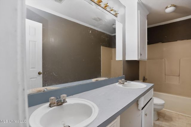 5571 Tiki Lane, Jackson, MS 39212