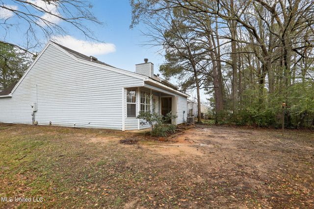 5571 Tiki Lane, Jackson, MS 39212