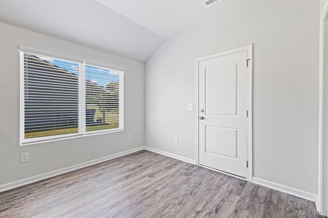 106 Canal Crossing, Wetumpka, AL 36092
