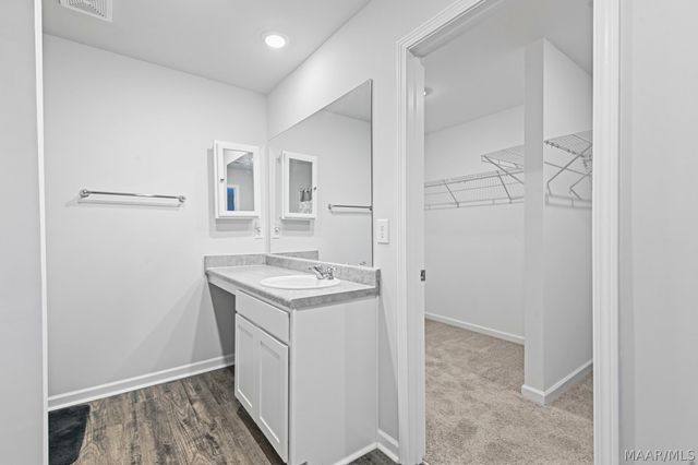 106 Canal Crossing, Wetumpka, AL 36092