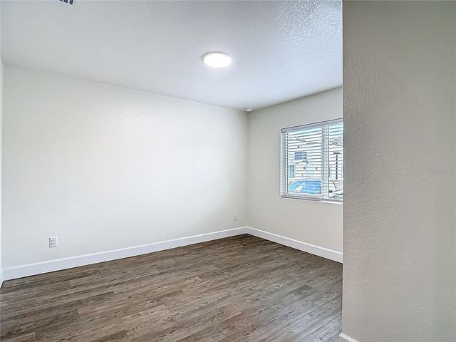 401 E BOYER STREET 3, Tarpon Springs, FL 34689