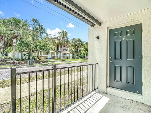 401 E BOYER STREET 3, Tarpon Springs, FL 34689