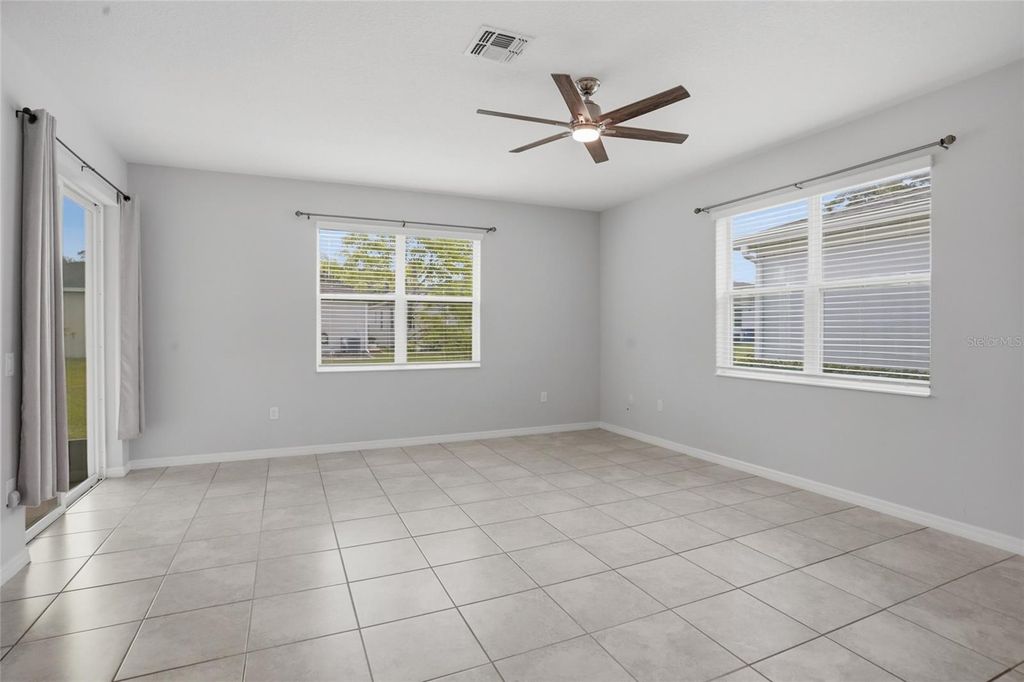 Image 7 of property listing at 1841 OVERCUP AVENUE, St Cloud, FL 34771