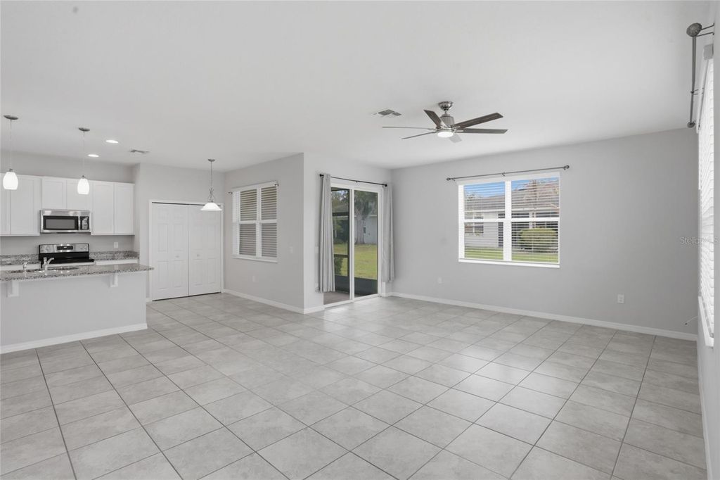 Image 9 of property listing at 1841 OVERCUP AVENUE, St Cloud, FL 34771