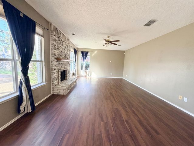 4818 Red Birch Drive, Arlington, TX 76018