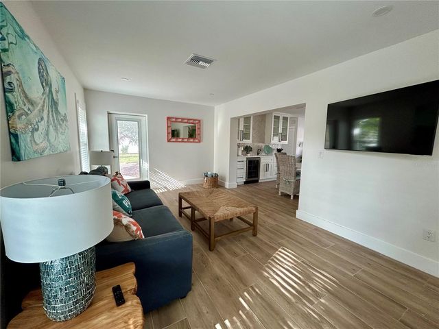 1625 IDLE LANE, Sarasota, FL 34231