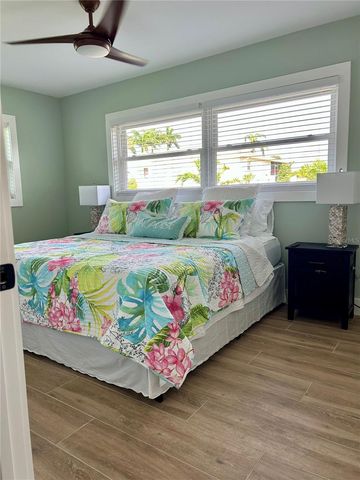 1625 IDLE LANE, Sarasota, FL 34231