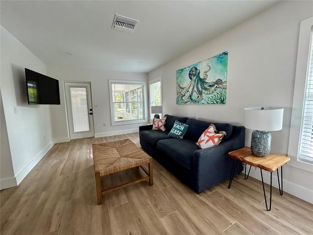 1625 IDLE LANE, Sarasota, FL 34231