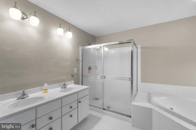 419 CREST LN, Westminster, MD 21157