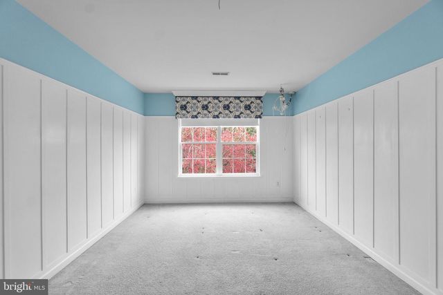 419 CREST LN, Westminster, MD 21157