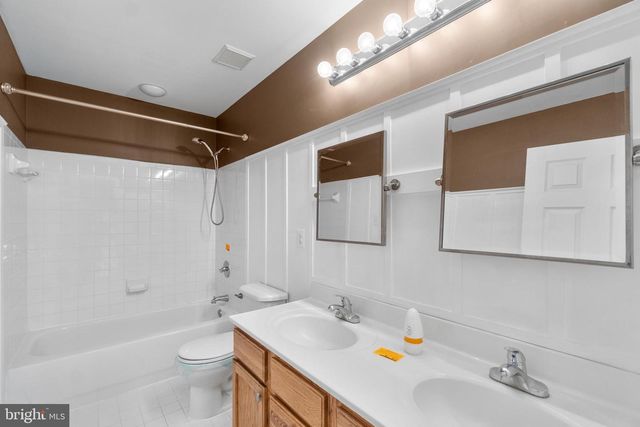 419 CREST LN, Westminster, MD 21157