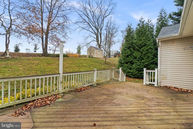 419 CREST LN, Westminster, MD 21157