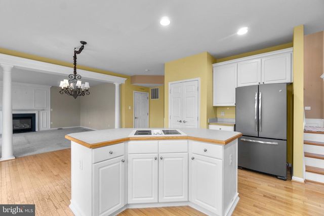 419 CREST LN, Westminster, MD 21157