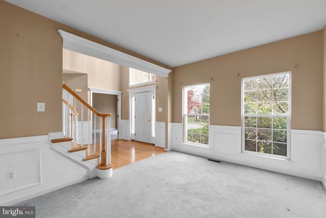 419 CREST LN, Westminster, MD 21157