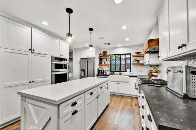 10691 Henderson Avenue, Garden Grove, CA 92843