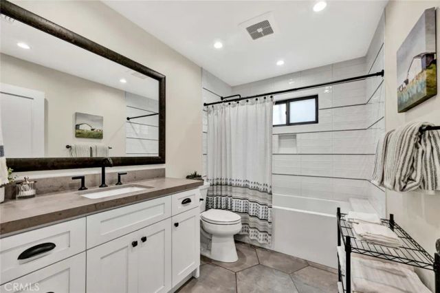 10691 Henderson Avenue, Garden Grove, CA 92843