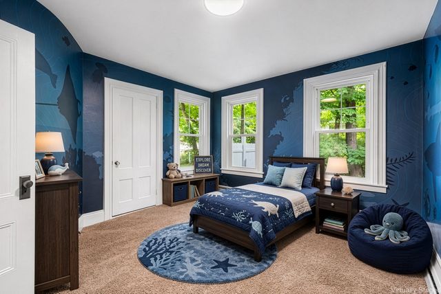1046 Center St, Dighton, MA 02715