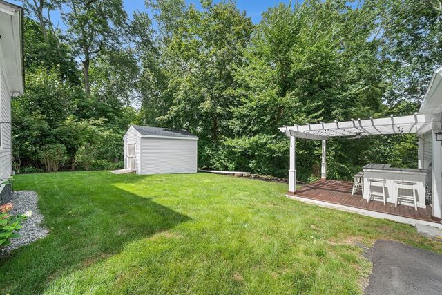1046 Center St, Dighton, MA 02715