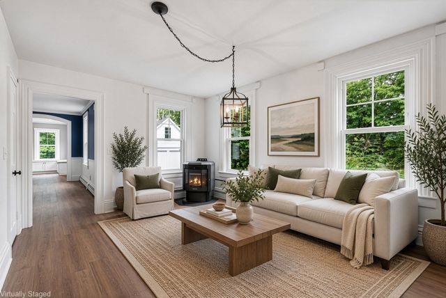 1046 Center St, Dighton, MA 02715
