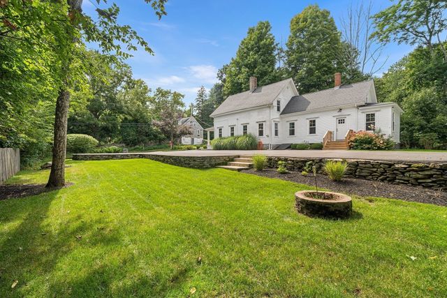 1046 Center St, Dighton, MA 02715