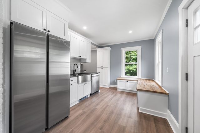 1046 Center St, Dighton, MA 02715