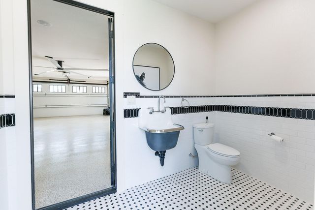 8117 County Rd 6220, Shallowater, TX 79363