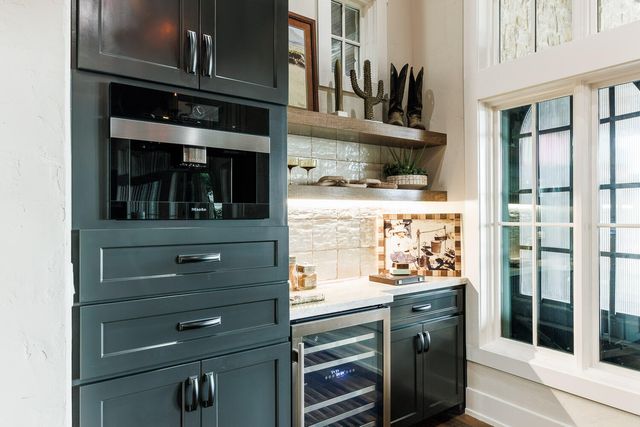 8117 County Rd 6220, Shallowater, TX 79363