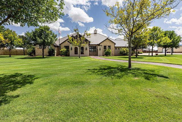 8117 County Rd 6220, Shallowater, TX 79363