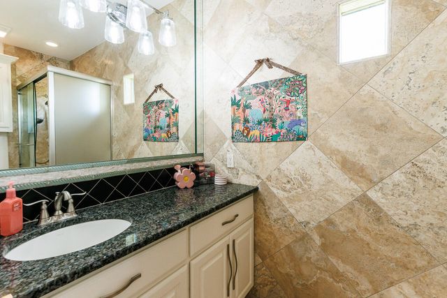 8117 County Rd 6220, Shallowater, TX 79363