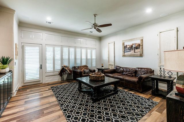 8117 County Rd 6220, Shallowater, TX 79363