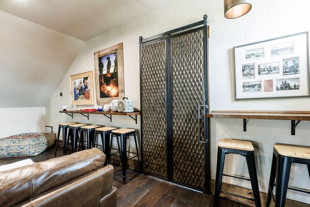 8117 County Rd 6220, Shallowater, TX 79363