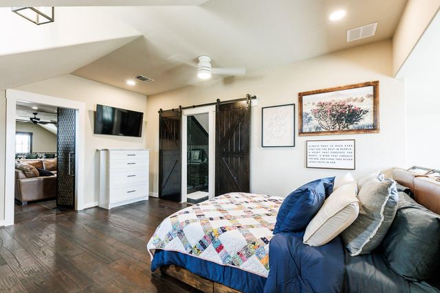 8117 County Rd 6220, Shallowater, TX 79363