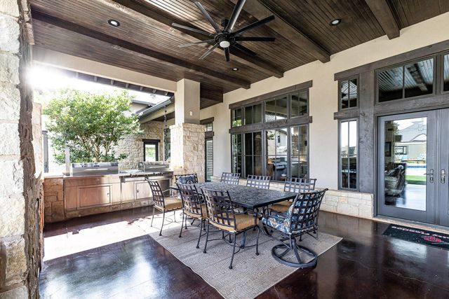 8117 County Rd 6220, Shallowater, TX 79363