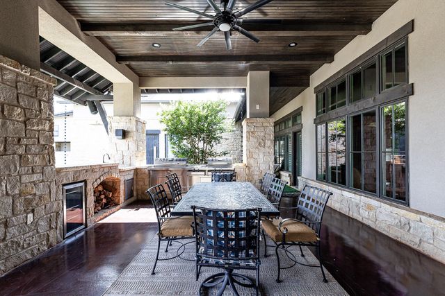 8117 County Rd 6220, Shallowater, TX 79363