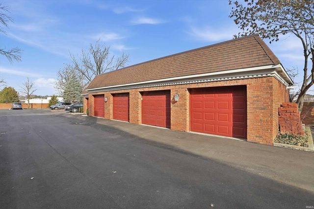 2608 E 2nd St Unit C, Bloomington, IN 47401