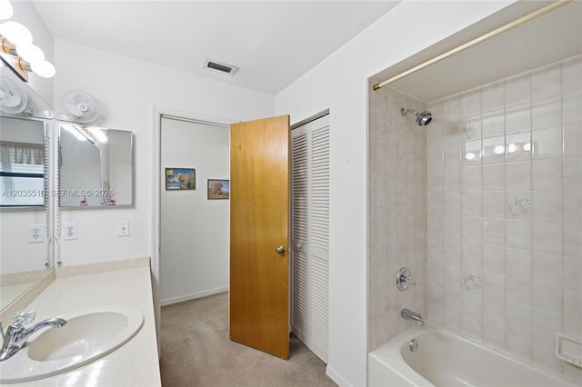 642 Nobles St, Sebastian, FL 32958