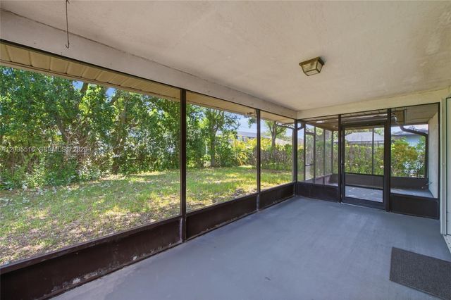 642 Nobles St, Sebastian, FL 32958