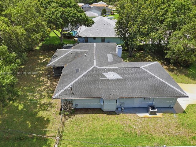 642 Nobles St, Sebastian, FL 32958