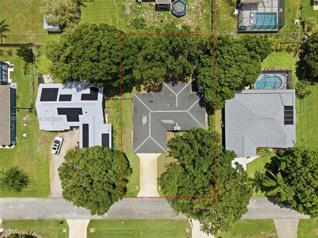 642 Nobles St, Sebastian, FL 32958