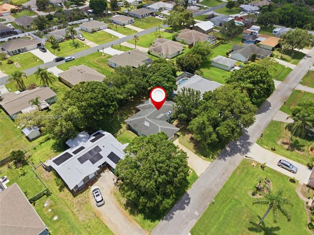 642 Nobles St, Sebastian, FL 32958